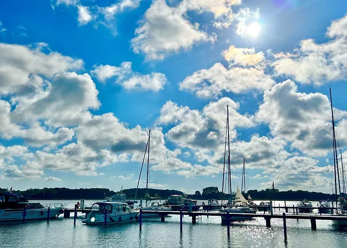 Strandoase Am Wald Sellin (Rugen)